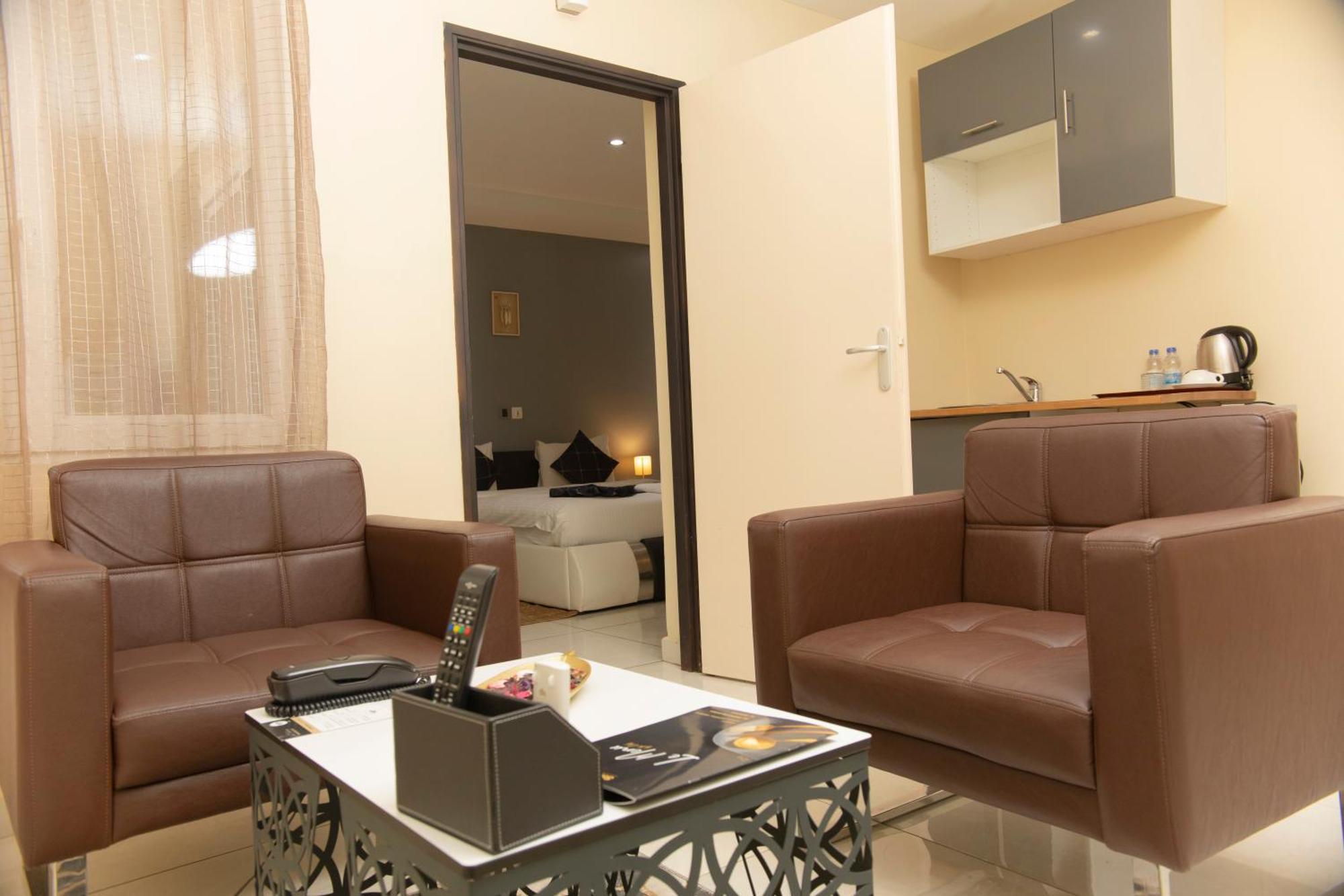 Bnb Hotel Spa Abidjan Esterno foto