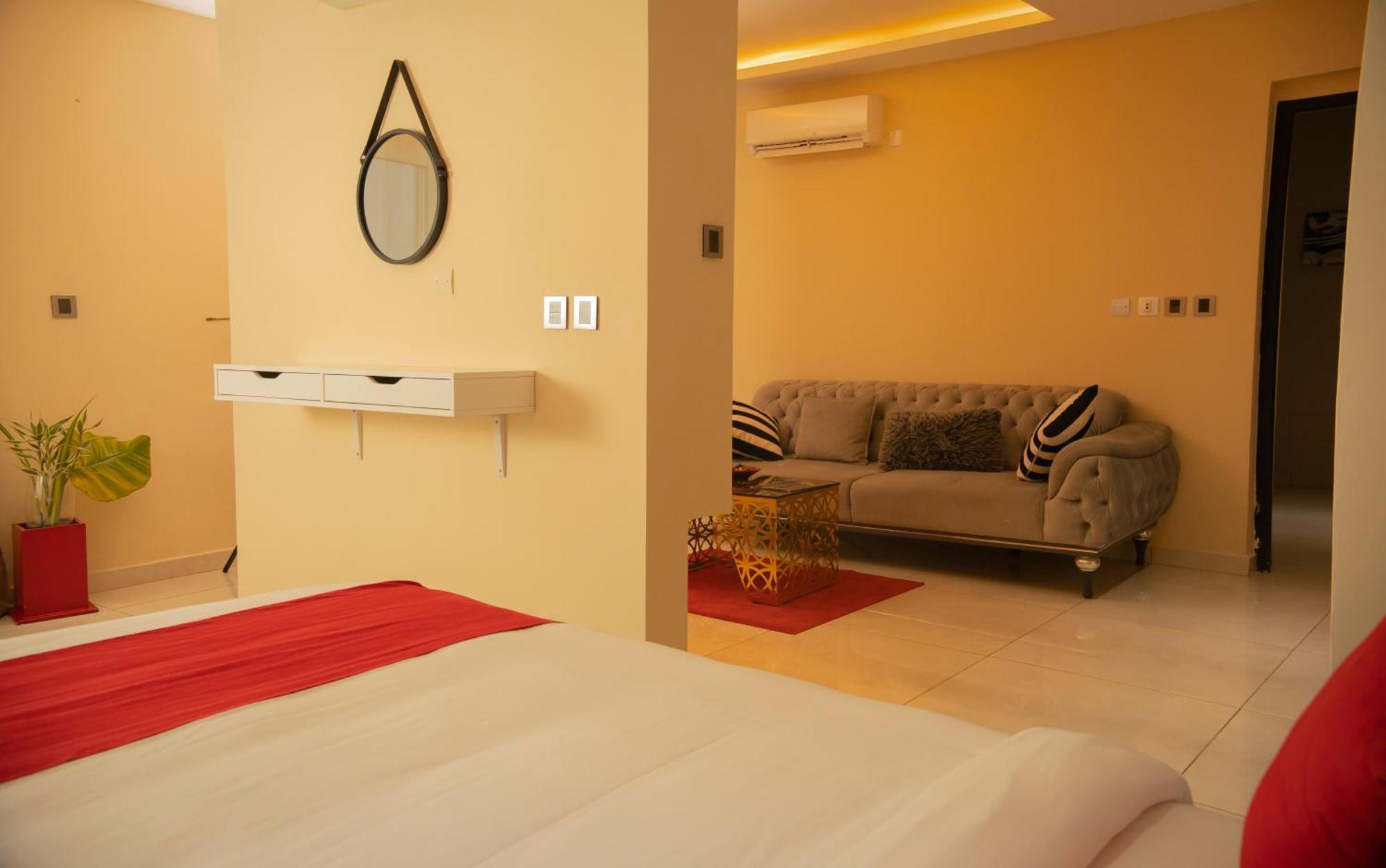 Bnb Hotel Spa Abidjan Esterno foto